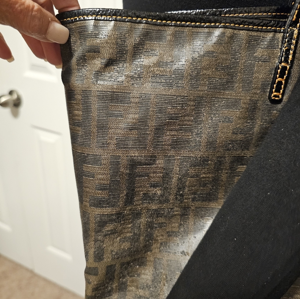 Authentic FENDI Zucca Spalmati Coated Canvas Tote - Picture 12 of 16